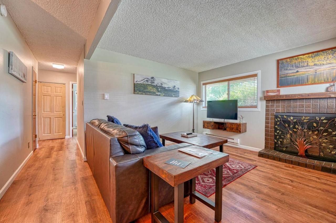 Riverfront Family-Friendly Condo Avon Exterior foto